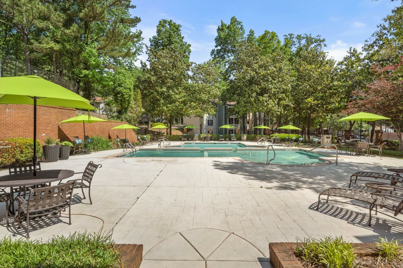 Belmont Crossing Charming Apartments in Riverdale, GA