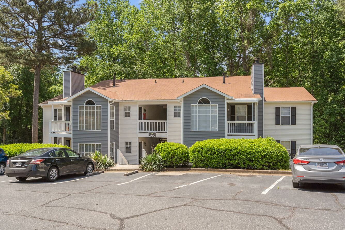 Belmont Crossing Charming Apartments in Riverdale, GA