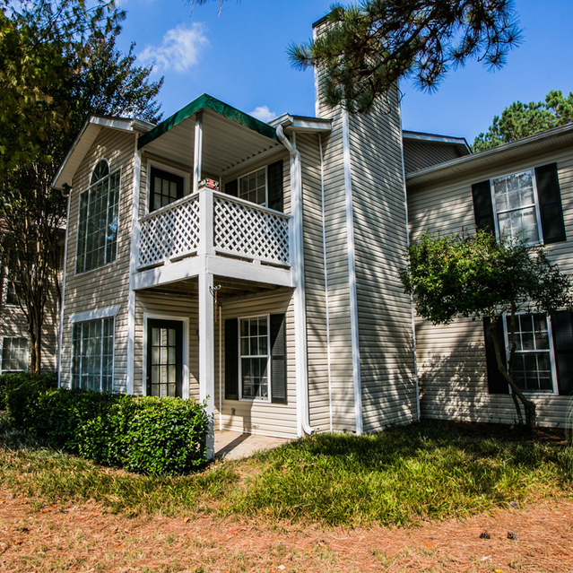 Belmont Crossing Charming Apartments in Riverdale, GA