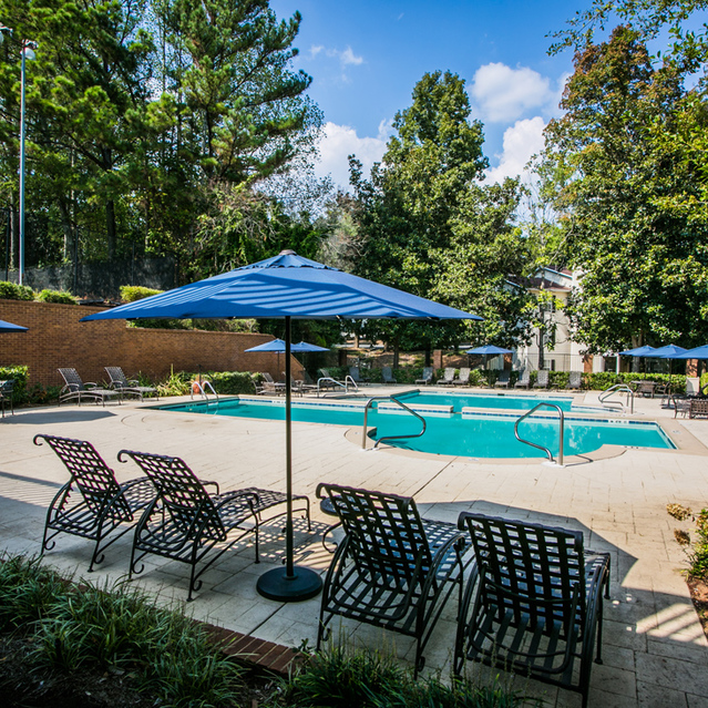 Belmont Crossing Apartments in Riverdale, GA Amenities