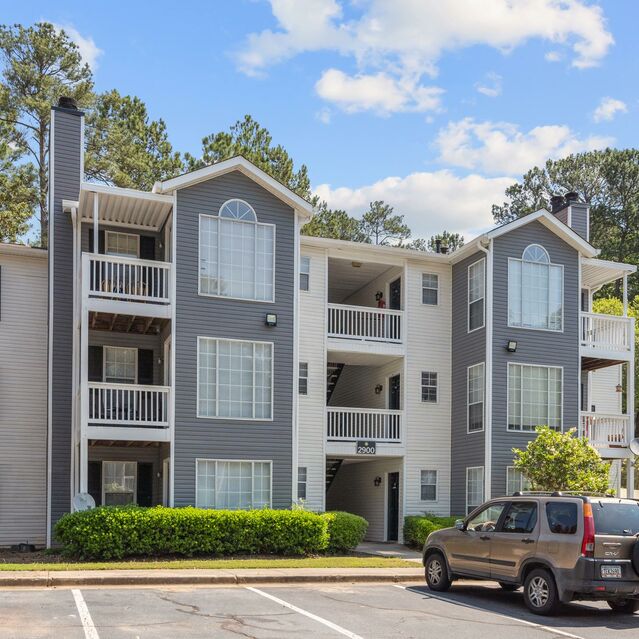 Belmont Crossing Charming Apartments in Riverdale, GA